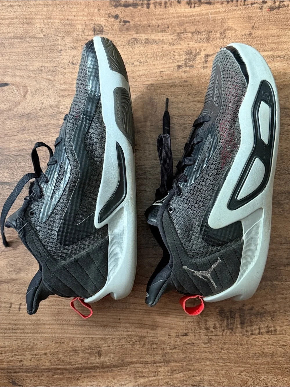 Kid’s Nike Air Jordan Black Athletic Running Shoes 6.5 years.